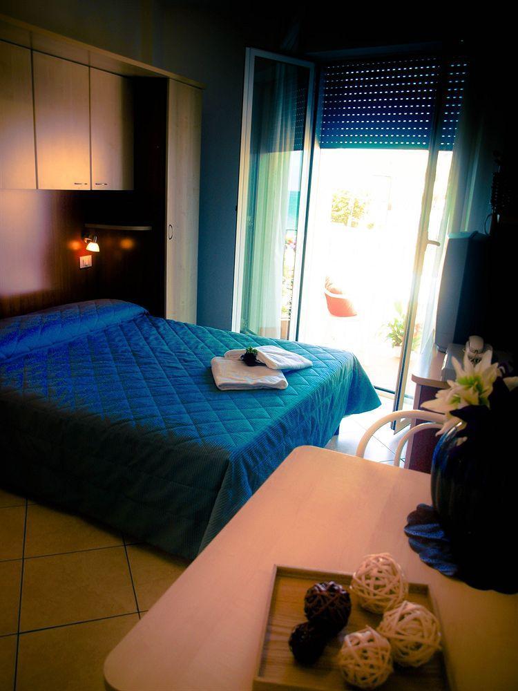 Residence Mediterraneo 리미니 외부 사진