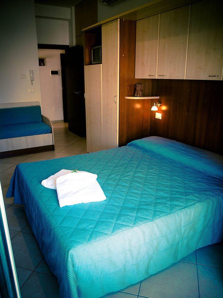 Residence Mediterraneo 리미니 외부 사진